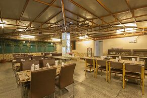 Hotel Grand Park Inn