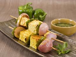 Hotel Grand Park Inn