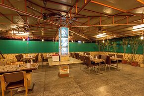 Hotel Grand Park Inn