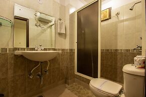 Hotel Grand Park Inn