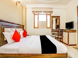 Hotel Grand Park Inn