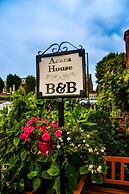 Acara House