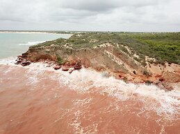 Eco Beach Wilderness Retreat