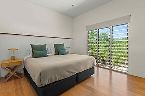 Eco Beach Wilderness Retreat