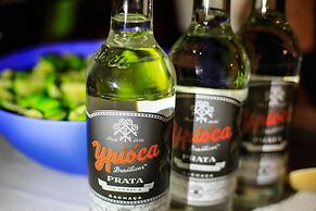 Hotel e Pousada Cumbuco Guesthouse