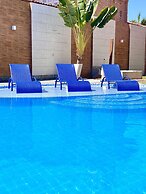 Hotel e Pousada Cumbuco Guesthouse