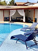 Hotel e Pousada Cumbuco Guesthouse