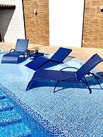 Hotel e Pousada Cumbuco Guesthouse