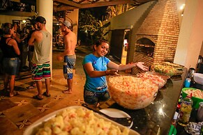 Hotel e Pousada Cumbuco Guesthouse