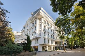 Limak Ambassadore - Special Class