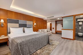 Limak Ambassadore - Special Class