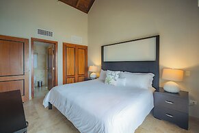 Hotel Bannister by Mint