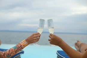 Hotel Bannister by Mint