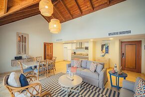 Hotel Bannister by Mint