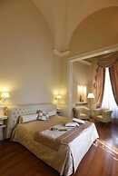 SANTA CHIARA Suite Hotel & Spa - Lecce