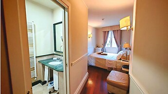 Suite Hotel Santa Chiara