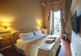 Suite Hotel Santa Chiara