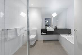 Mantra Melbourne Melton