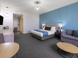 Mantra Melbourne Melton