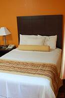 BLUE SKY INN Glens Falls-Saratoga-Lake George