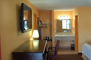 BLUE SKY INN Glens Falls-Saratoga-Lake George