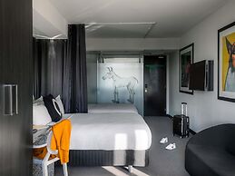 The Cullen Melbourne - Art Series