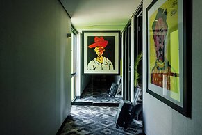 The Cullen Melbourne - Art Series