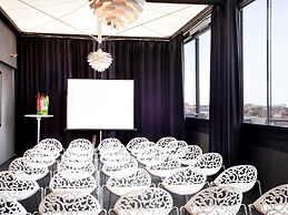 The Cullen Melbourne - Art Series