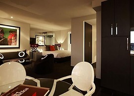 The Cullen Melbourne - Art Series