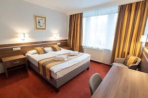 Hotel Árpád