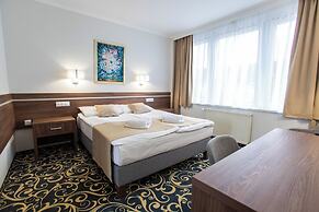 Hotel Árpád