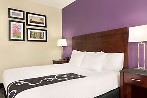 La Quinta Inn & Suites by Wyndham Fresno Northwest
