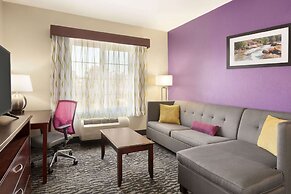 La Quinta Inn & Suites by Wyndham Fresno Northwest