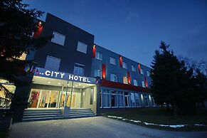 City Hotel