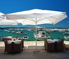 Marina Hotel - Restaurant