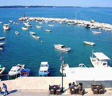 Marina Hotel - Restaurant