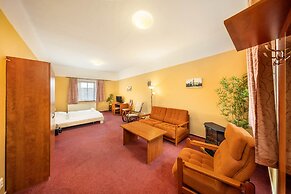 Hotel Záviš z Falkenštejna