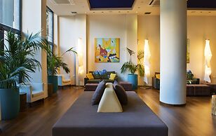 Athens Center Square Hotel