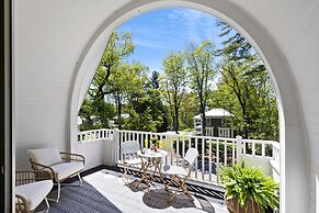 Noble House Inn
