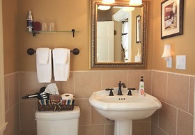 Noble House Inn