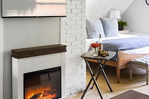 Noble House Inn