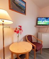 Sherwood Inn and Motel