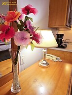 Sherwood Inn and Motel