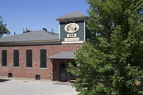 The Common Man Inn & Restaurant