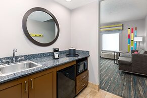 Hampton Inn & Suites Hartford/Farmington