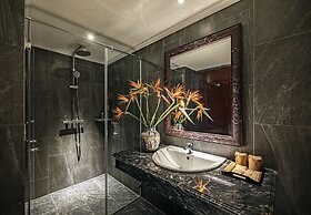 Amanaki Saigon Boutique Hotel