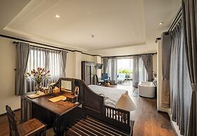 Amanaki Saigon Boutique Hotel