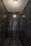 Amanaki Saigon Boutique Hotel