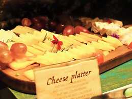 Amanaki Saigon Boutique Hotel