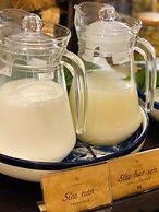 Amanaki Saigon Boutique Hotel